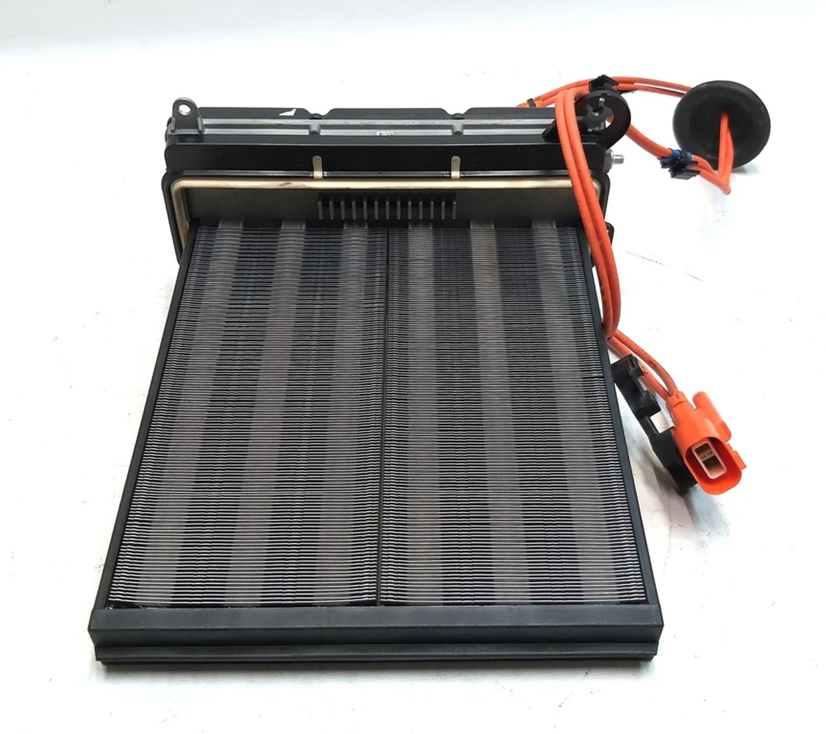 1 Елемент нагрівальний грубки салону в зборі з електропроводкою Tesla model 3 1088218-00-I