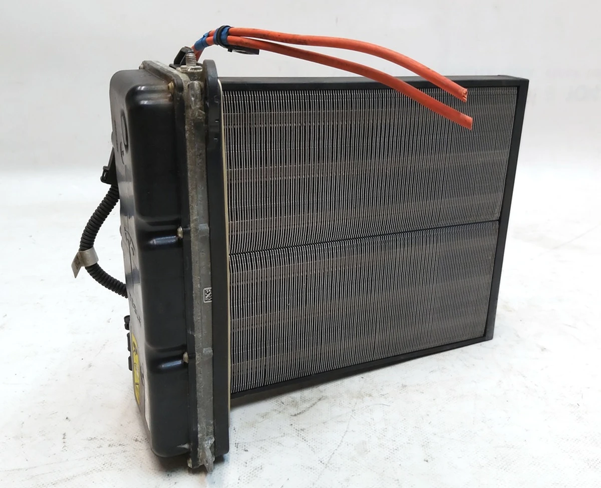 1 Heating element of the cabin climate control unit (stove) with damage to the electrical wiring Tesla model 3 1088218-00-I