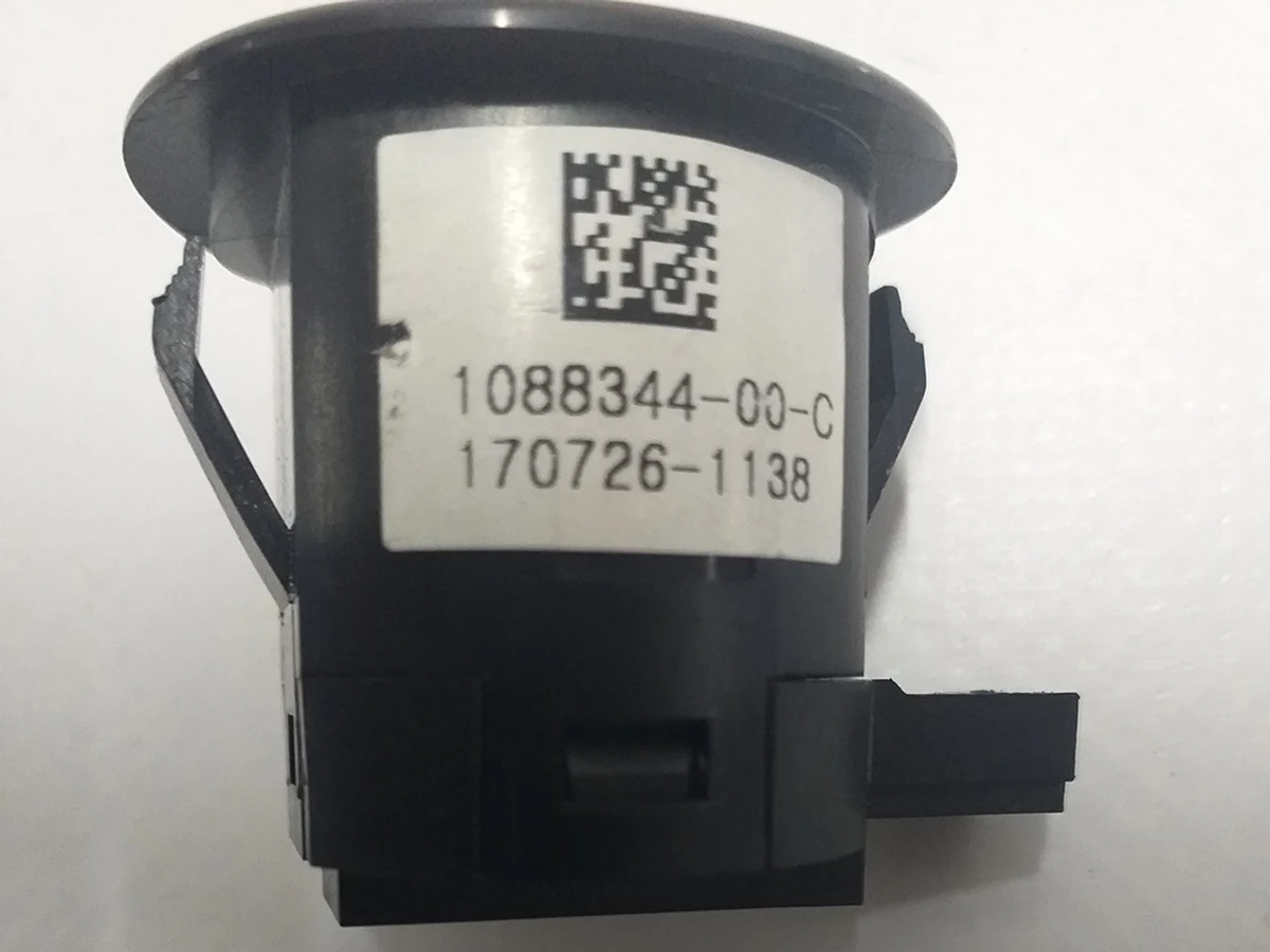 1 Button for unlocking the 2nd row of seats (7 seats) Tesla model X 1088344-00-C