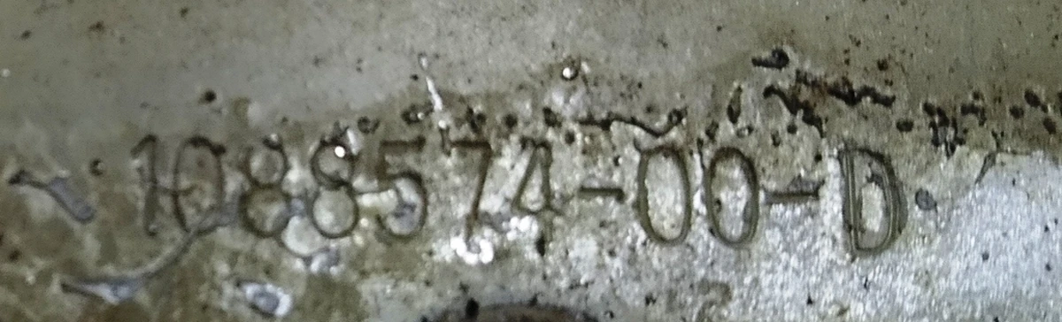 14 Quarter Front Right Fender Mount Bracket Rear Tesla model 3 1088574-S0-A