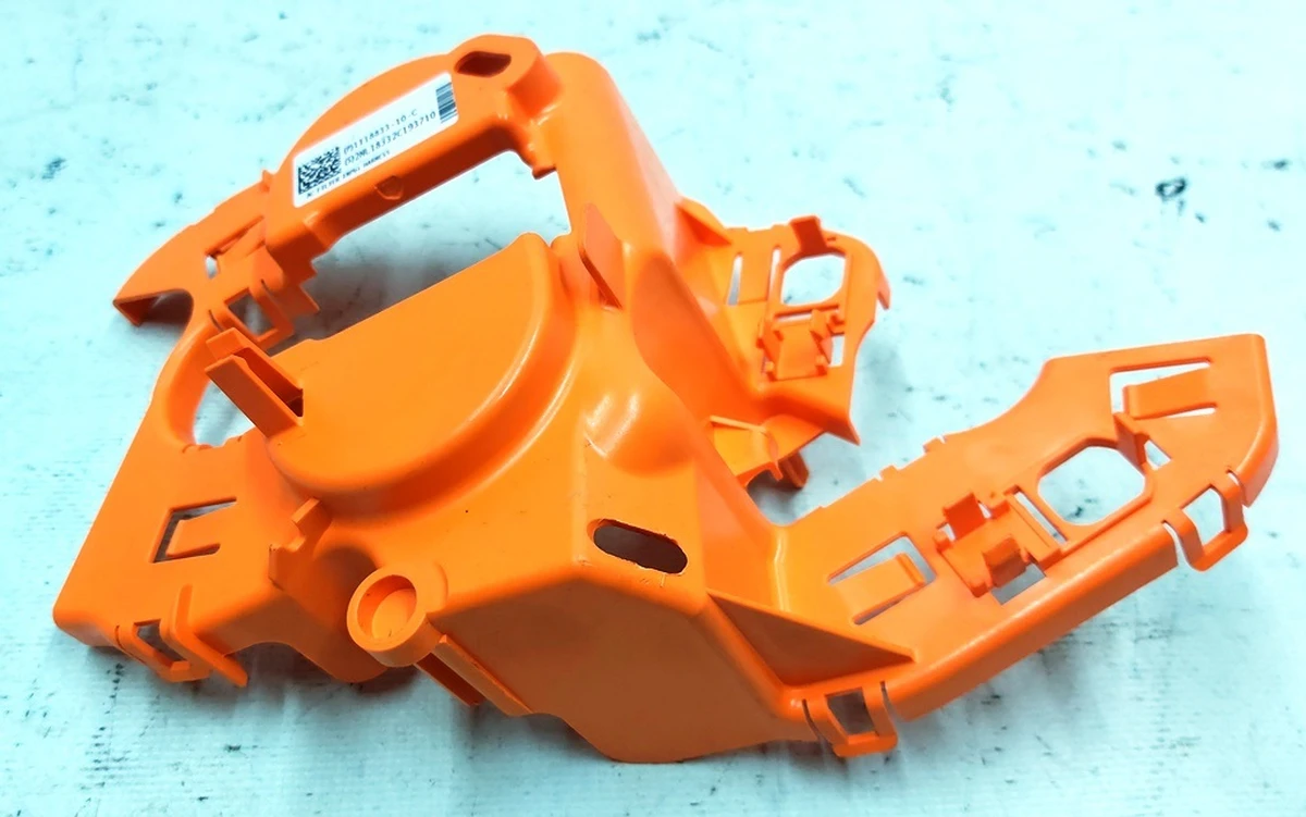 34 Кришка верхня контактора заряджання основної батареї Tesla model 3 1088607-00-G