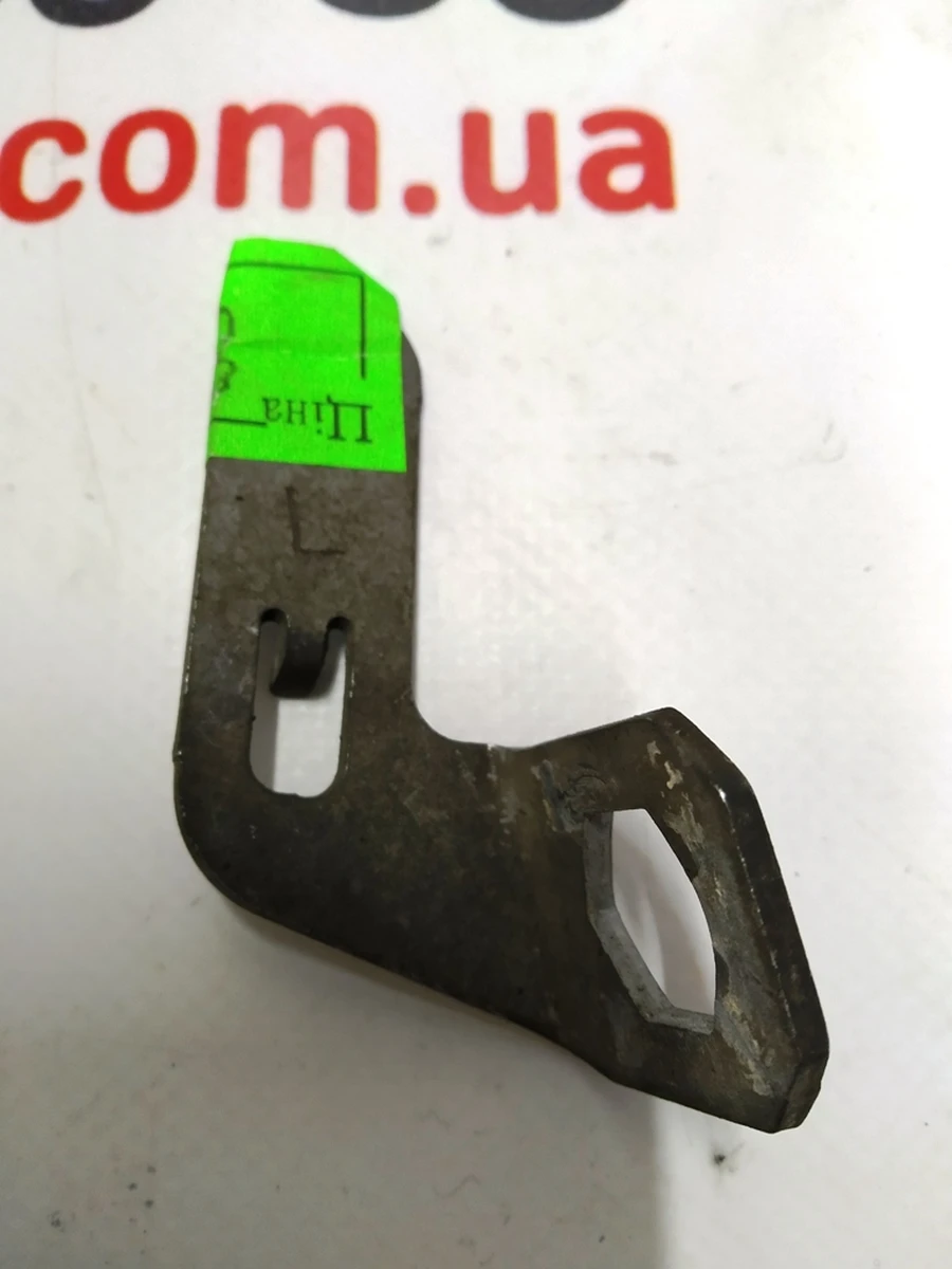 7 Rear Left Brake Hose Mounting Bracket Tesla model X 1088734-00-Z