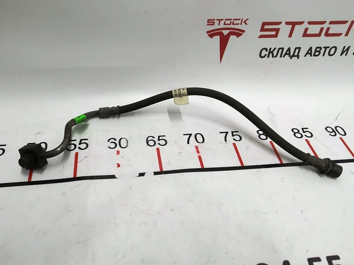 8 Brake hose rear right Tesla model X, S 1027732-00-D