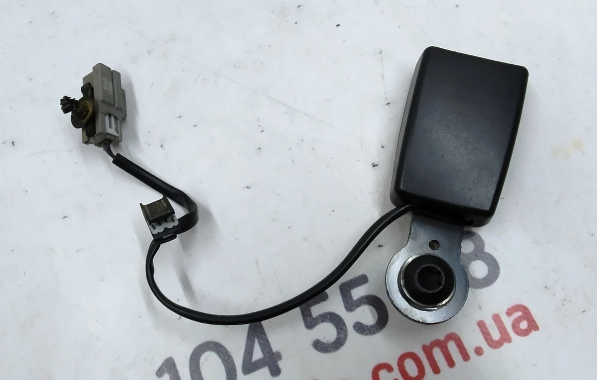 4 BUCKLE ASY,2R FF,RH/CTR,BLK,REGION-NA Tesla model X 1089738-05-B