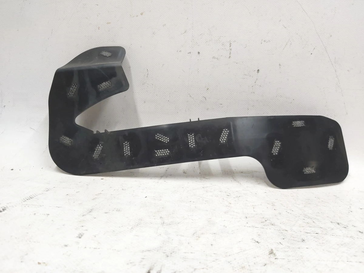 Кронштейн фары противотуманной правой (полной) UP-LEVEL Tesla Model 3 1089450-00-A