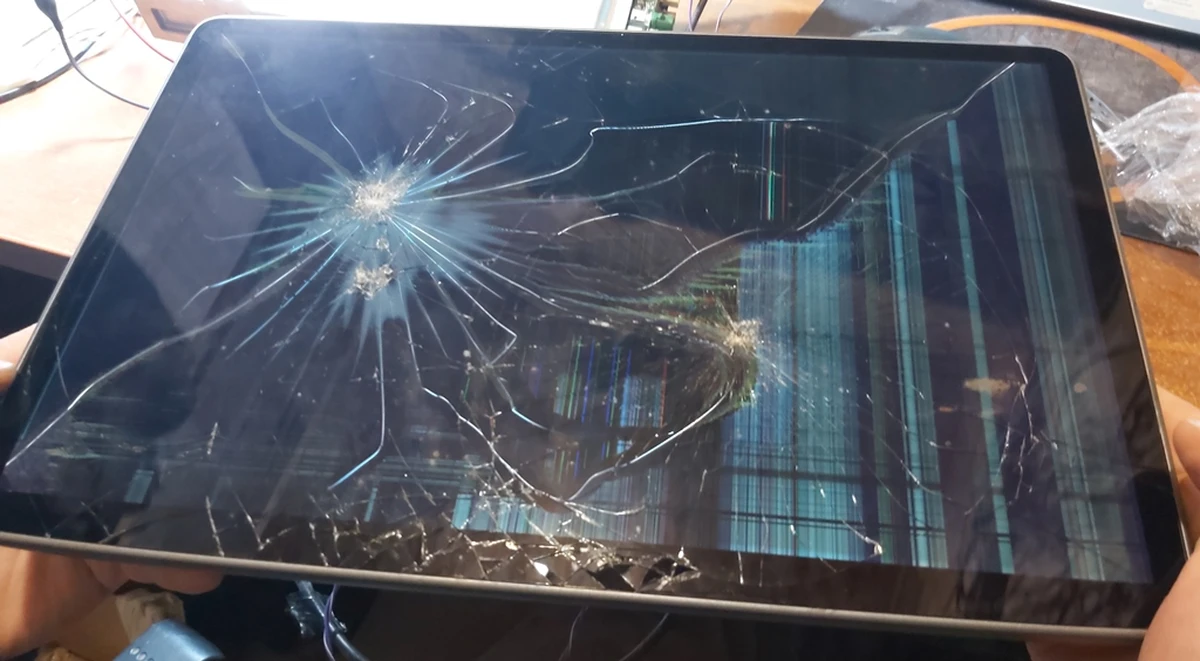 1 Display with touchscreen working with screen damage Tesla model 3, model Y 1089543-00-H