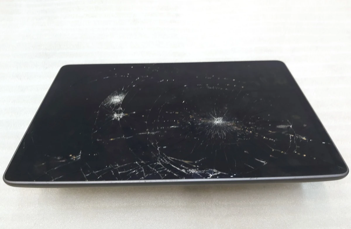 1 Display with touchscreen working with screen damage Tesla model 3, model Y 1089543-00-H