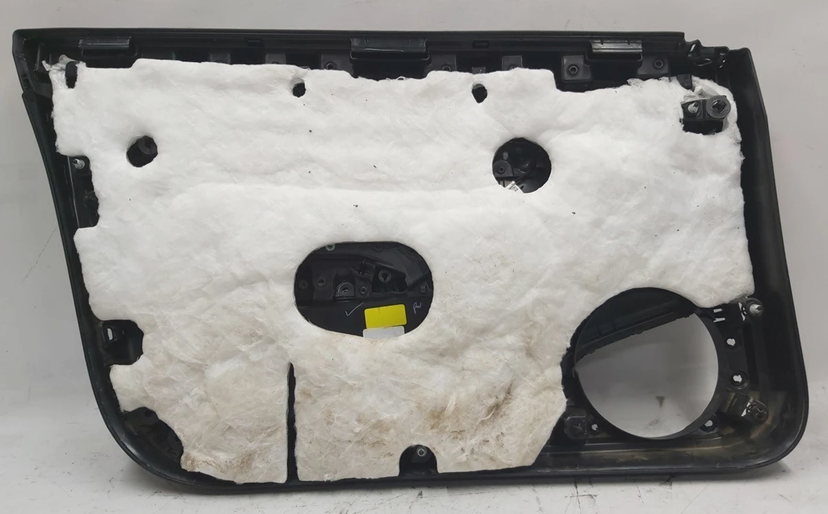 1 Карта двери передней правой PREM BLACK в частичном сборе с блоком регулировки стеклоподъемника Tesla model 3 1090411-91-K