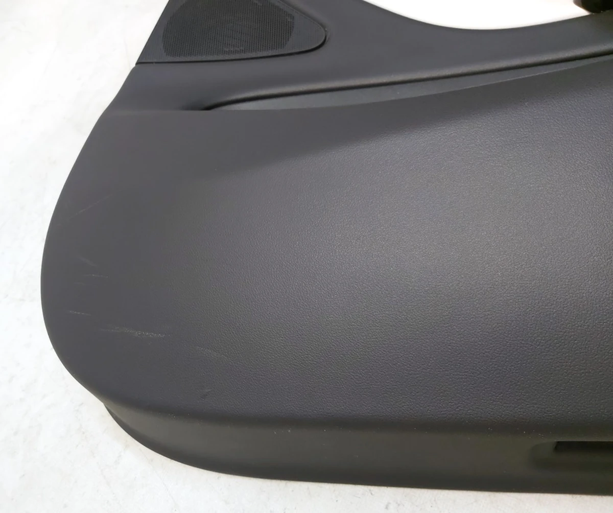 11 Карта дверей задньої правої PREM WHITE без блоку склопідйомника з пошкодженням Tesla model 3 1090415-02-M