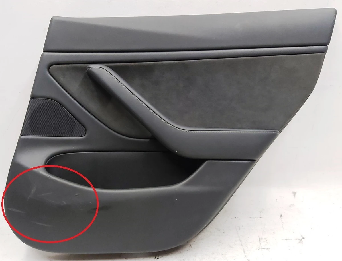 11 Rear right door card assembly PREM BLACK damagedTesla model 3 1090415-01-M