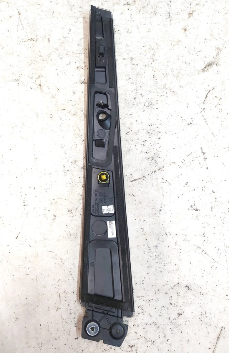 12 Накладка стійки B зовнішня ліва (скло) Tesla model X 1092311-98-F