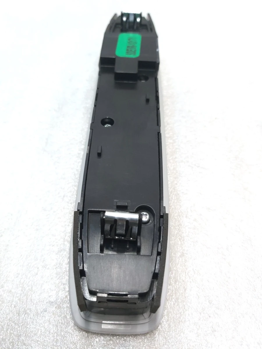 4 OHC, FRONT, NA Tesla model 3 1092573-00-M