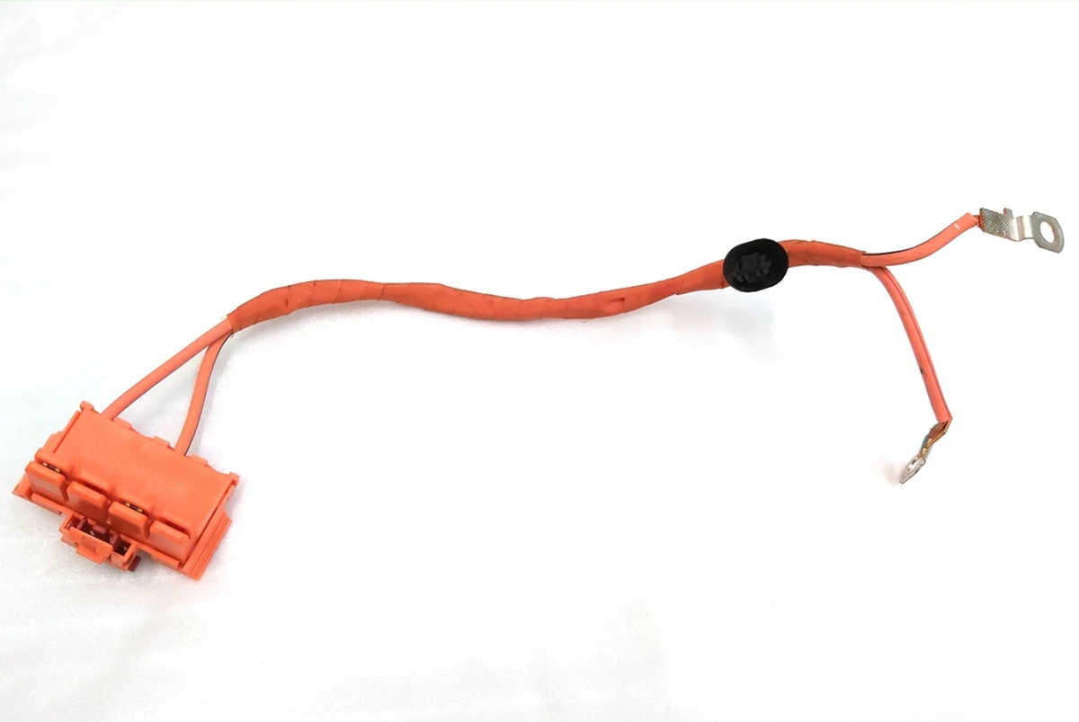 ASY,HARNESS,4P,240V,AC FILTER with connector assembly Tesla model 3, model Y 1110933-00-F