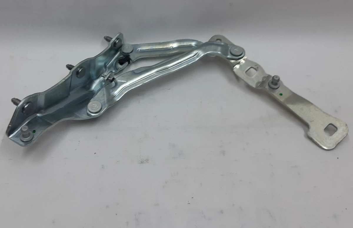 2 Петля кришки багажника права Tesla Model 3 1092821-00-E