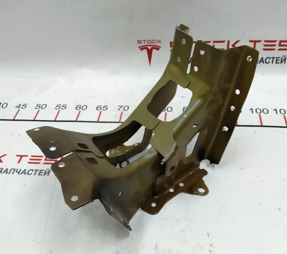 10 Четверть задняя правая усилитель внутренней кузовной панели колесной арки в сборе Tesla model 3 1093336-S0-A