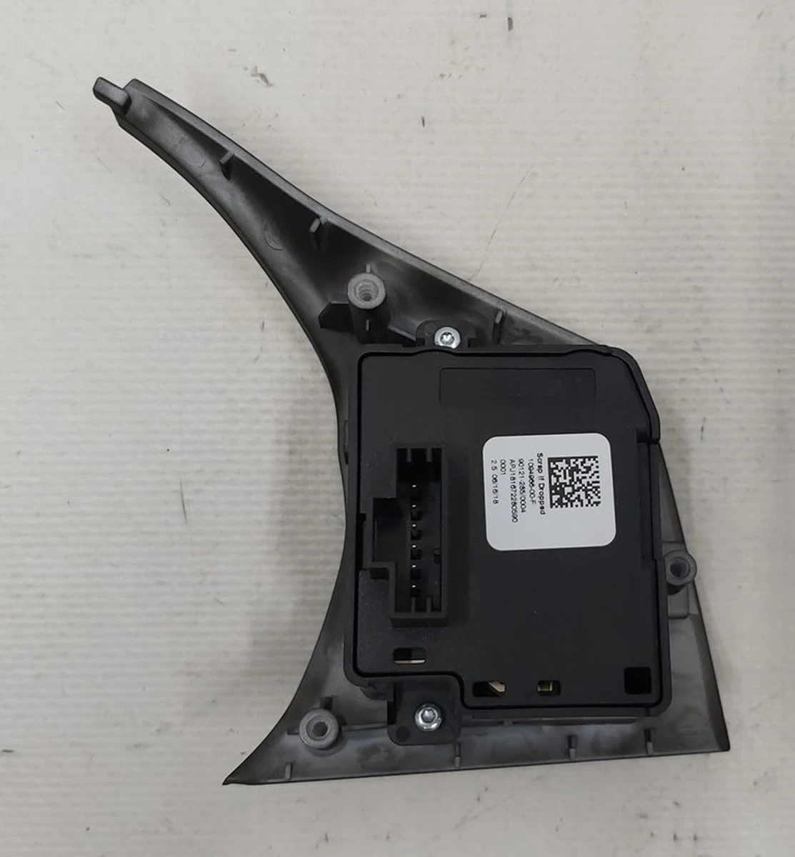 5 STEERING WHEEL SW LH MATTE ALU Tesla Model 3, Model Y 1583975-00-A