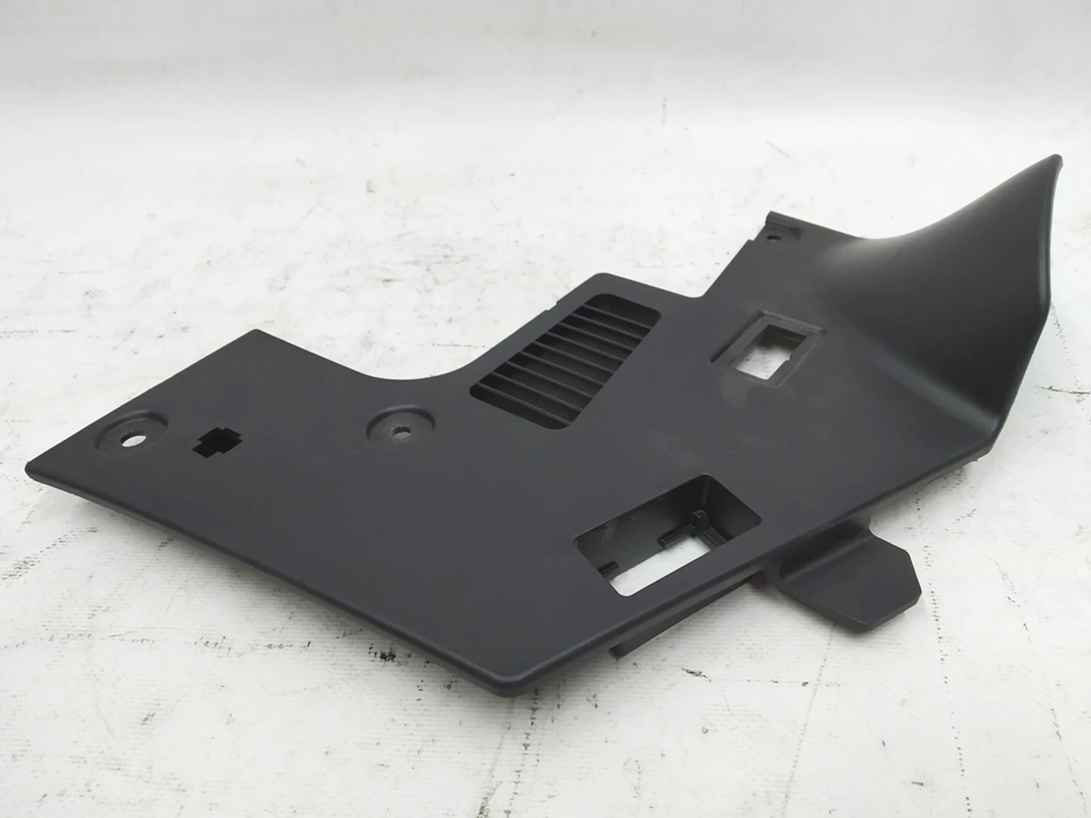 11 Tesla model 3 driver's footwell trim 1100579-00-F