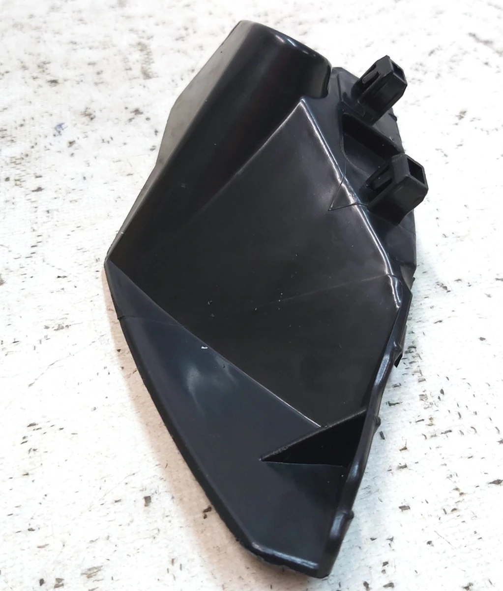 3 Fascia Fender Bracket RH Tesla model S, model S REST 1095496-00-A