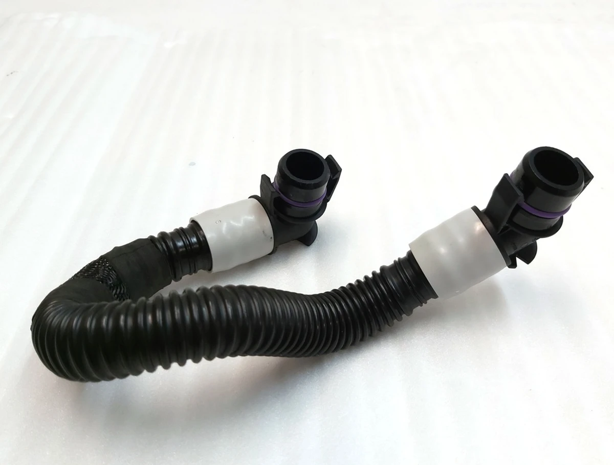 26 HOSE- INLET TO POWER CONTROL UNIT (PCS) UNIT Tesla model 3, model Y 1095763-00-G