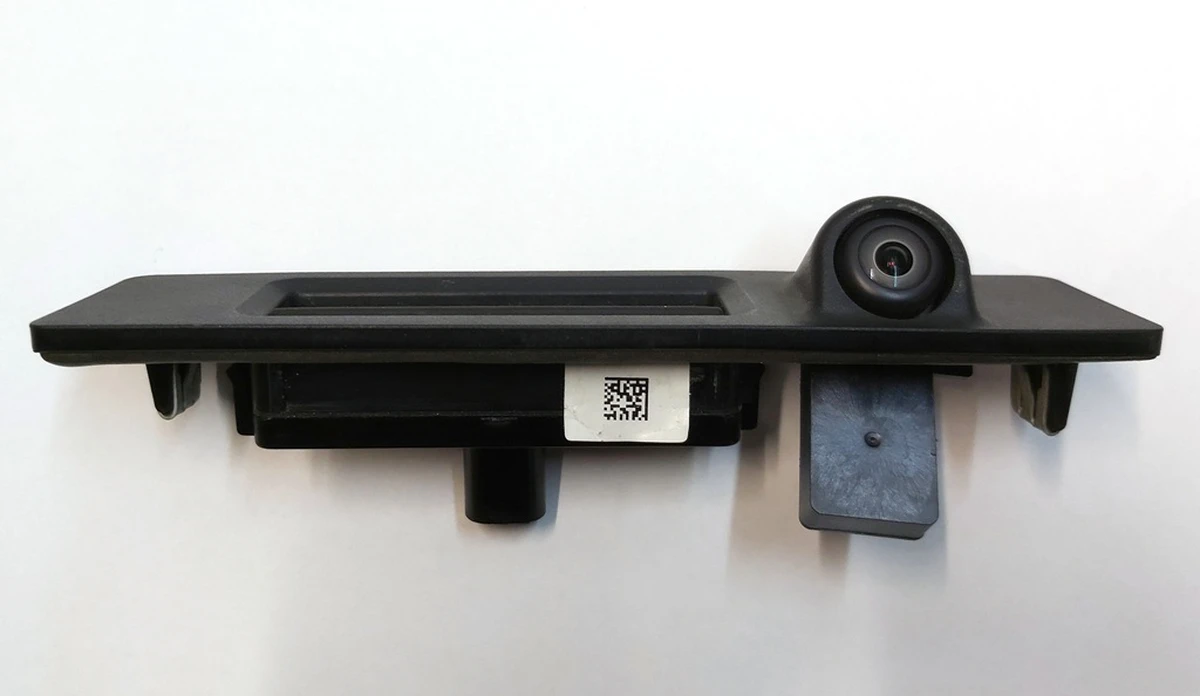 1 Кнопка открытия крышки багажника с камерой в сборе Tesla Model 3 1095949-00-E