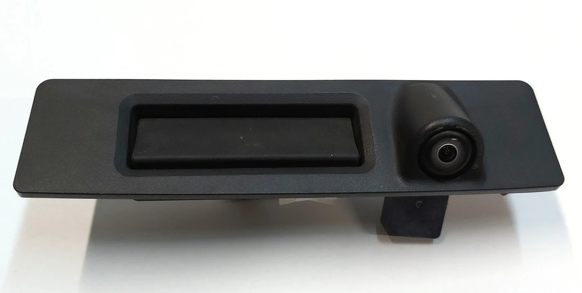 1 Кнопка открытия крышки багажника с камерой в сборе Tesla Model 3 1095949-00-E