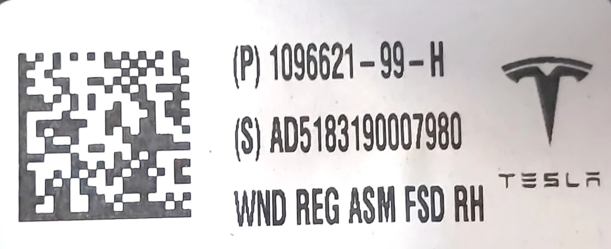 2 WINDOW REGULATOR - FRONT - RIGHT HAND Tesla model 3 1096621-14-J