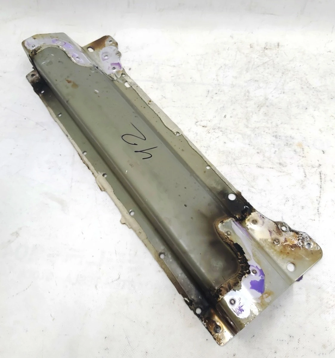 3 Усилитель кузовной панели над задним мотором поперечный нижний Tesla model 3 1097163-S0-D