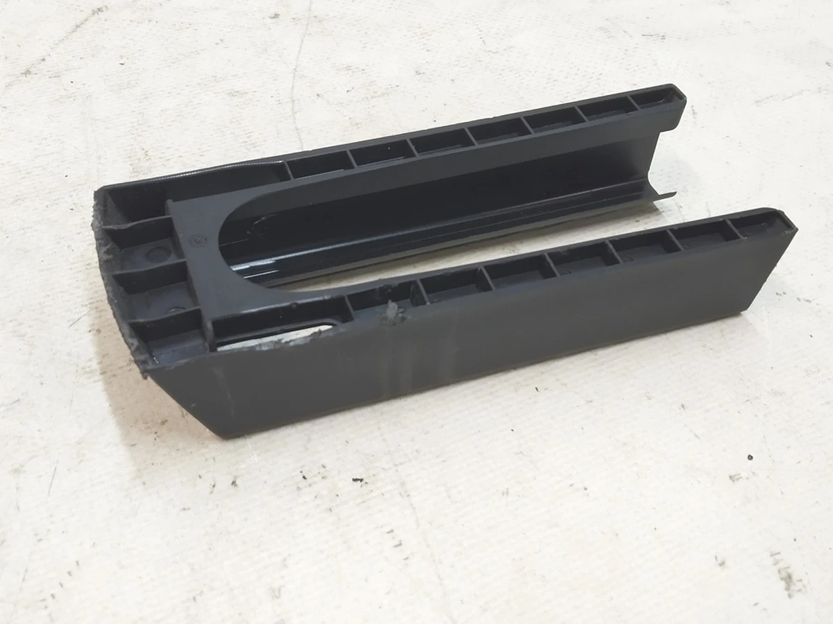 9 1st row track cover Tesla Model S REST, Model X, Model 3 1097490-00-C