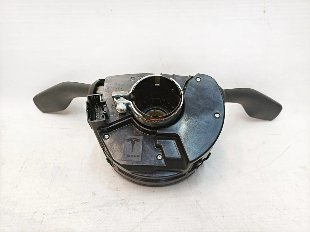 3 Модуль керування рульовою колонкою (окислений) Tesla model 3 Tesla model Y 1097662-00-O