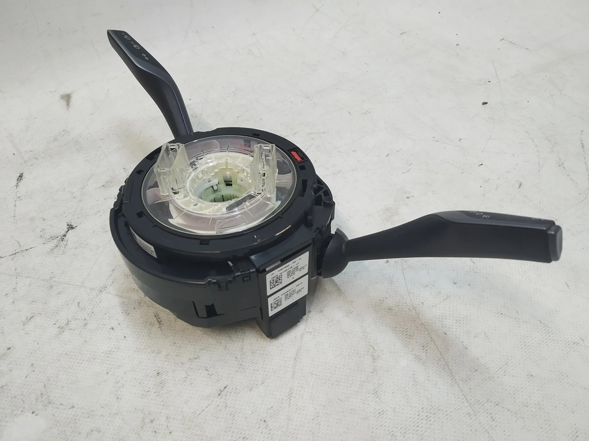 3 STEERING COLUMN CONTROL MODULE KOSTAL Tesla model 3, model Y 1097662-00-P