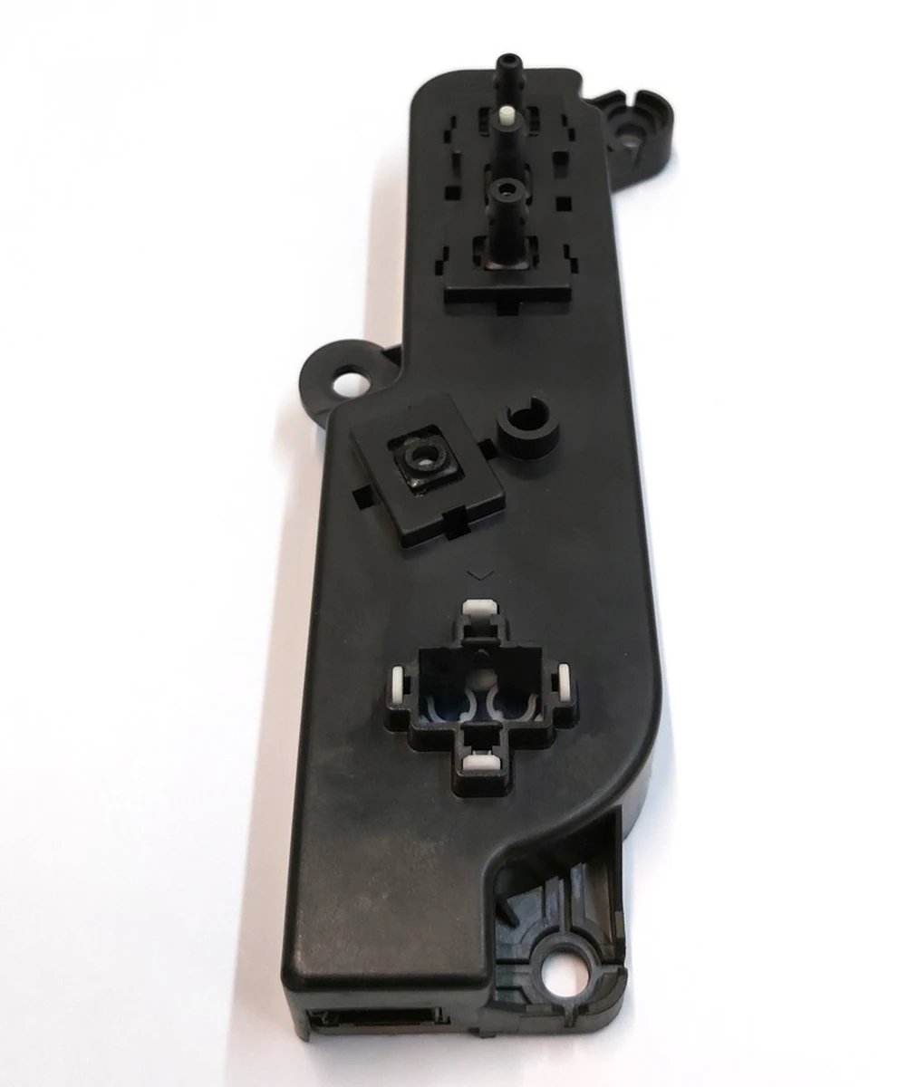 5 M3 SEAT 1R RHD DRIVER SW 8WY LBR with damage to Tesla Model 3 1098530-00-F