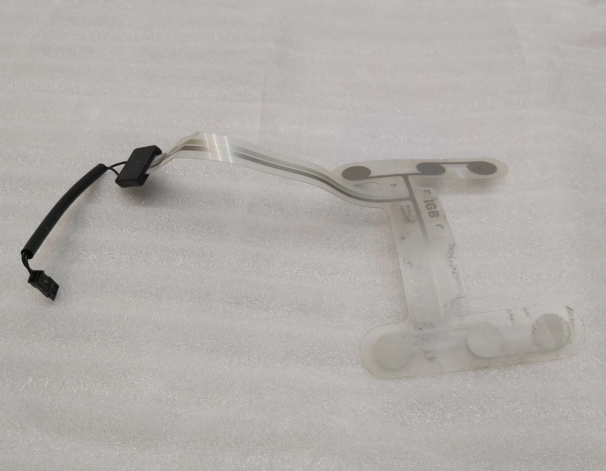 4 Датчик присутствия сиденья 1-го и 2-го ряда Tesla model S Feb 2021, model 3, model X, model X Mar 2021, model Y 1099592-00-D