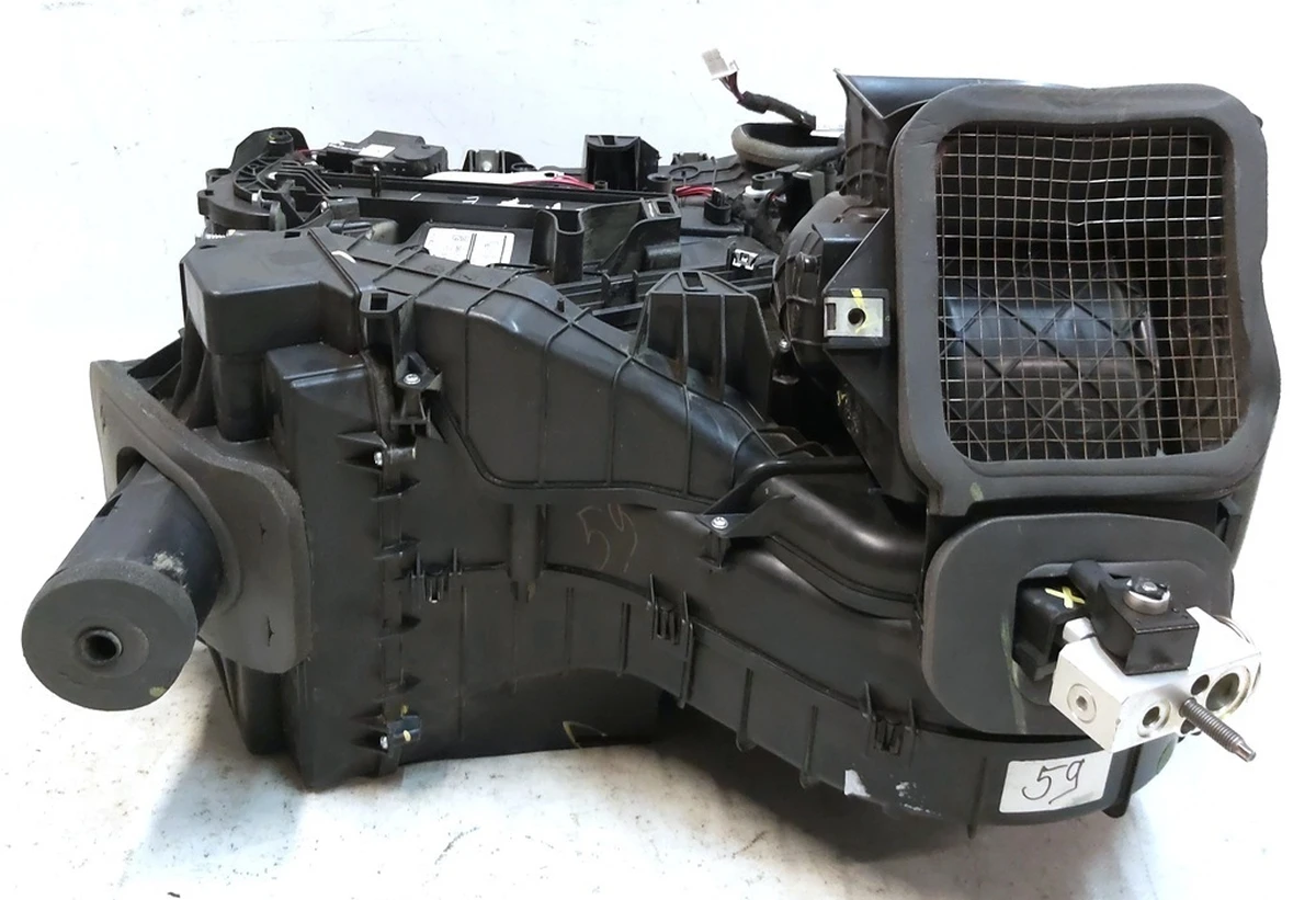 6 HVAC MODULE, without heating element Tesla model 3 1099999-00-I