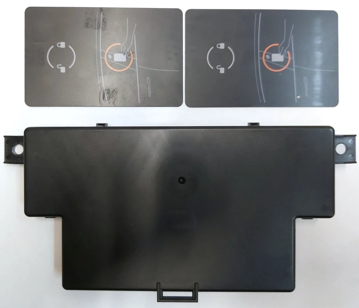 21 Блок и два электронных ключа(карточки) комплект Tesla model 3, model Y 1100241-00-G