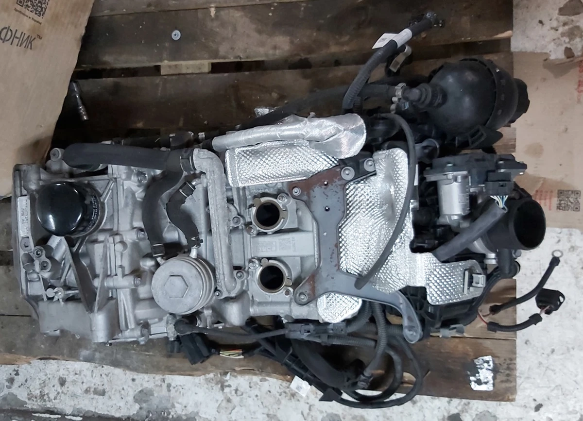 Двигун внутрішнього згоряння W20K06A в зборі BMW I3 11008554379