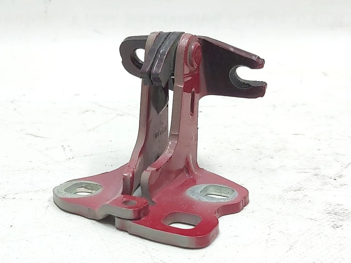 4 Петля двери передней правой нижняя PPMR Tesla model 3 1101036-00-F