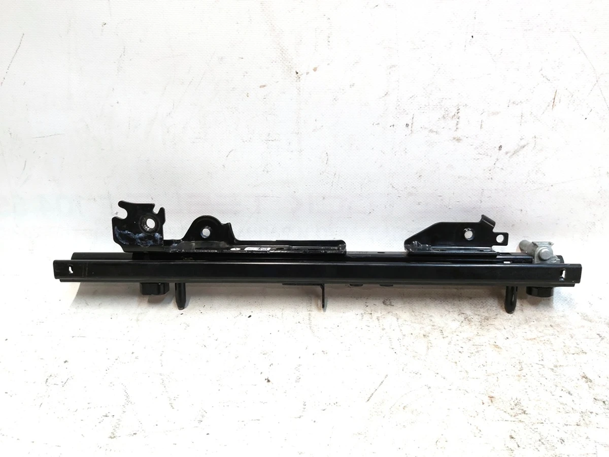 12 Салазка сиденья 1-го ряда правая в сборе Tesla Model 3, Model Y 1107103