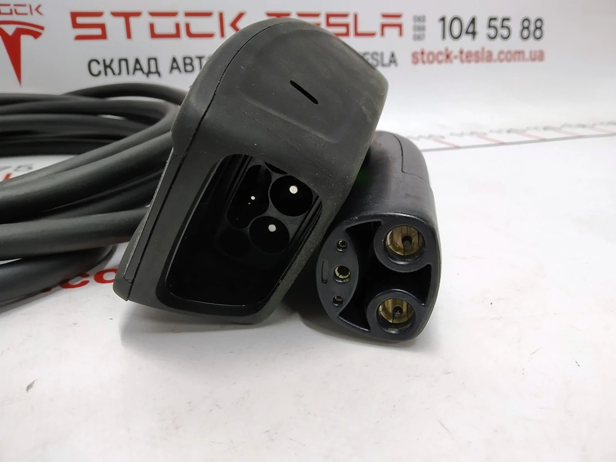 Універсальне мобільний зарядний пристрій 32A GEN2 Tesla model SX 1101789-00-H