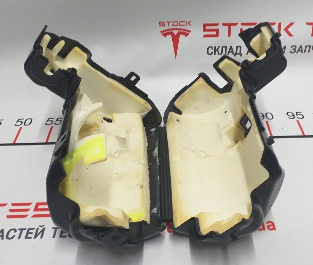 2 Кожух компресора кондиціонера RWD Tesla model 3 1102155-00-C