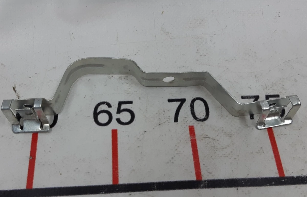 6 Кронштейн підкрилки переднього лівого NEW Tesla model 3 1104540-00-B