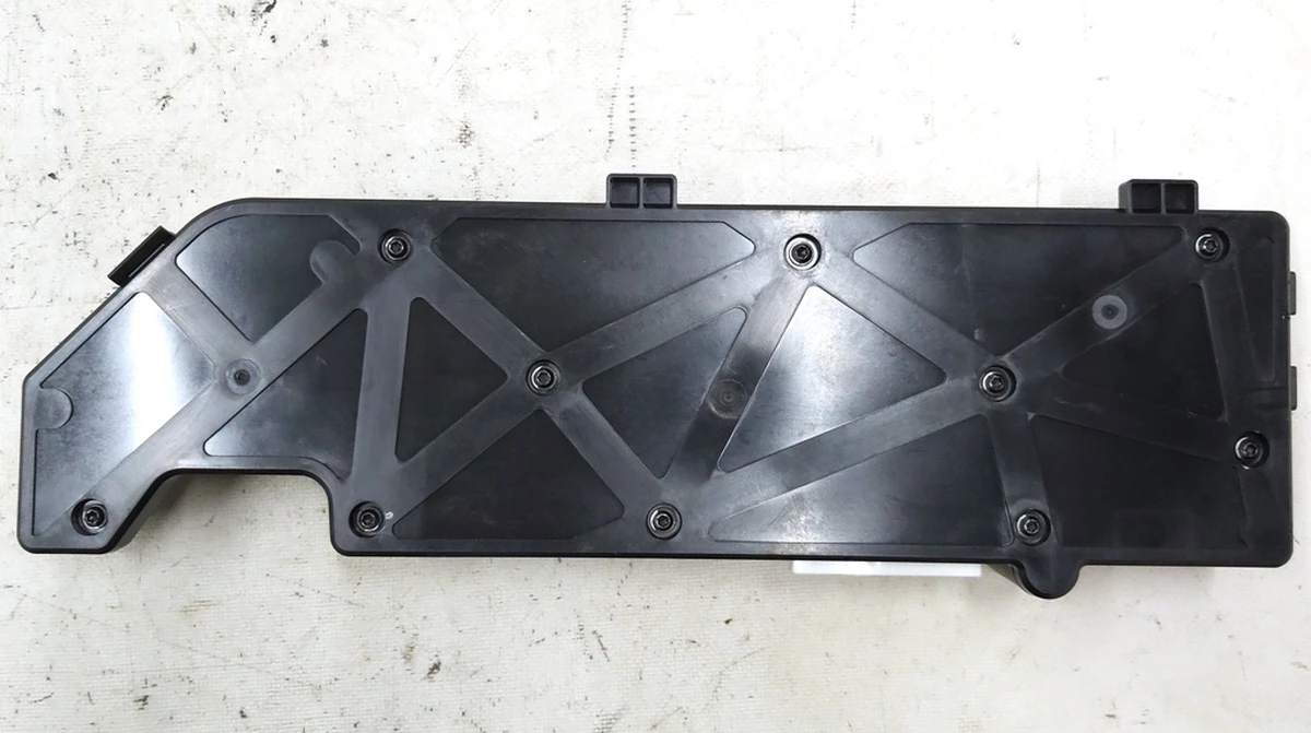 Контроллер основной батареи (BMS) LR Tesla model 3, model Y 1106394-01-L