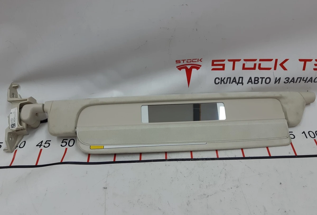 1 Козырек солнцезащитный левый USD CRM NA COMMON Tesla model X 1108417-87-D 1 Козырек солнцезащитный левый USD CRM NA COMMON Tesla model X 1108417-87-D