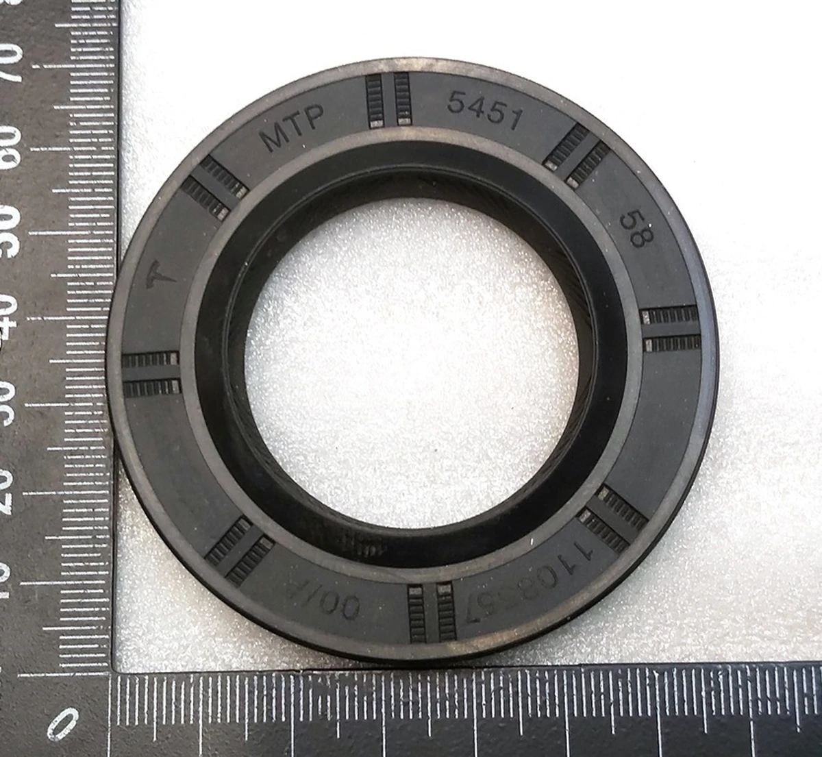 14 Сальник півосі мотора 40 X 67 MTP5451-46 Tesla model S REST, model X, model 3, model Y 1108557-00-A