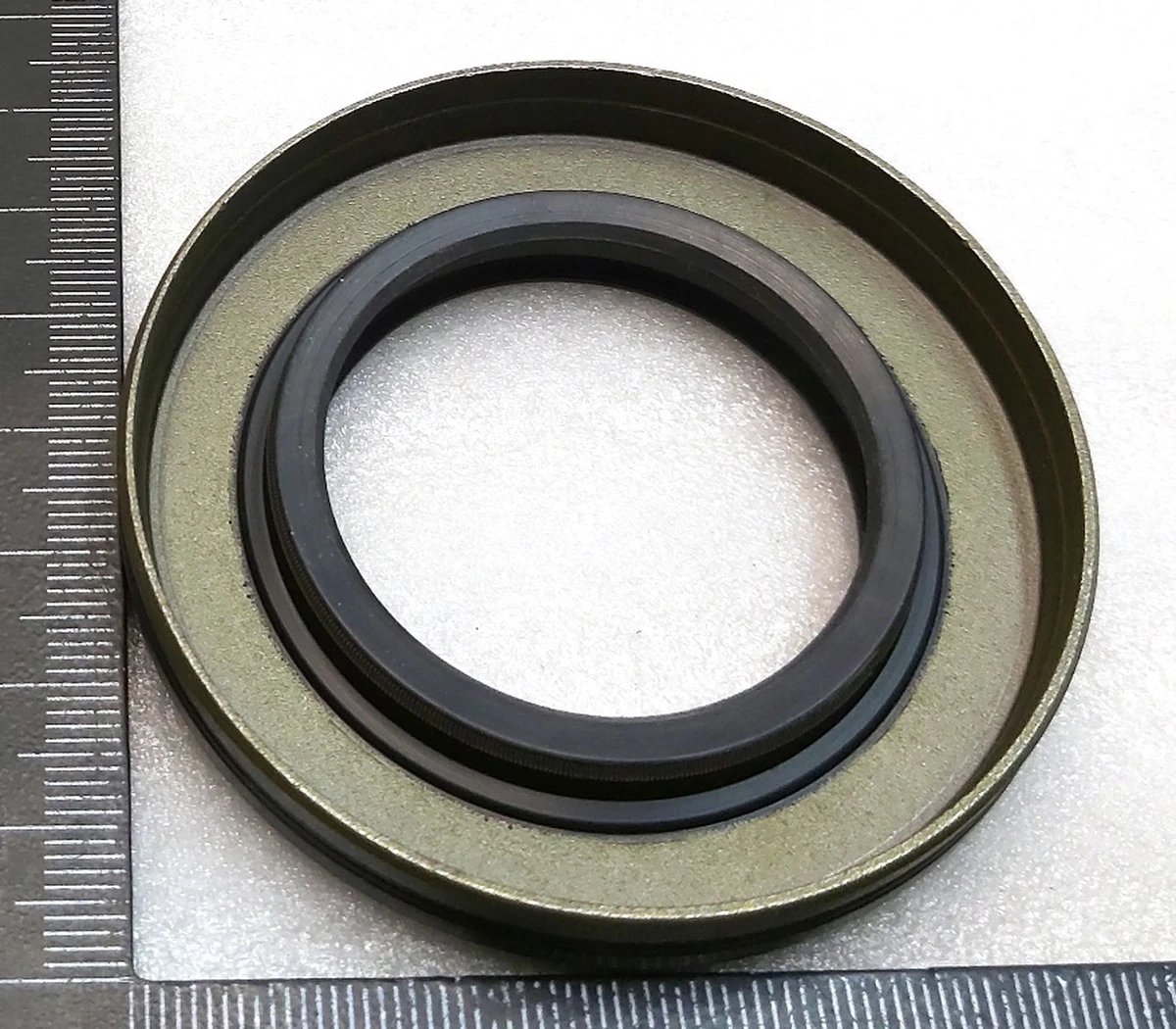 14 Сальник півосі мотора 40 X 67 MTP5451-46 Tesla model S REST, model X, model 3, model Y 1108557-00-A