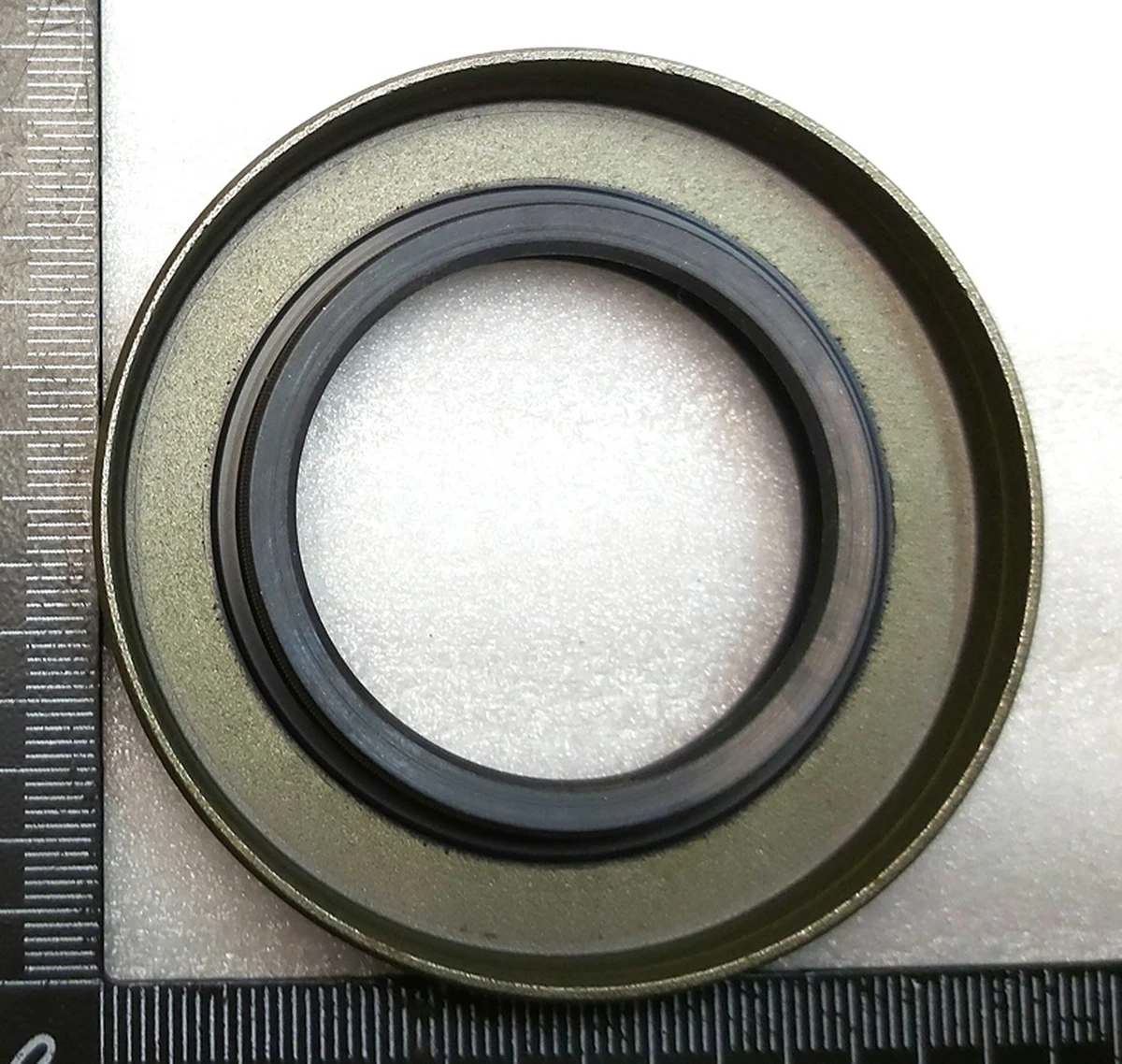 14 Сальник півосі мотора 40 X 67 MTP5451-46 Tesla model S REST, model X, model 3, model Y 1108557-00-A