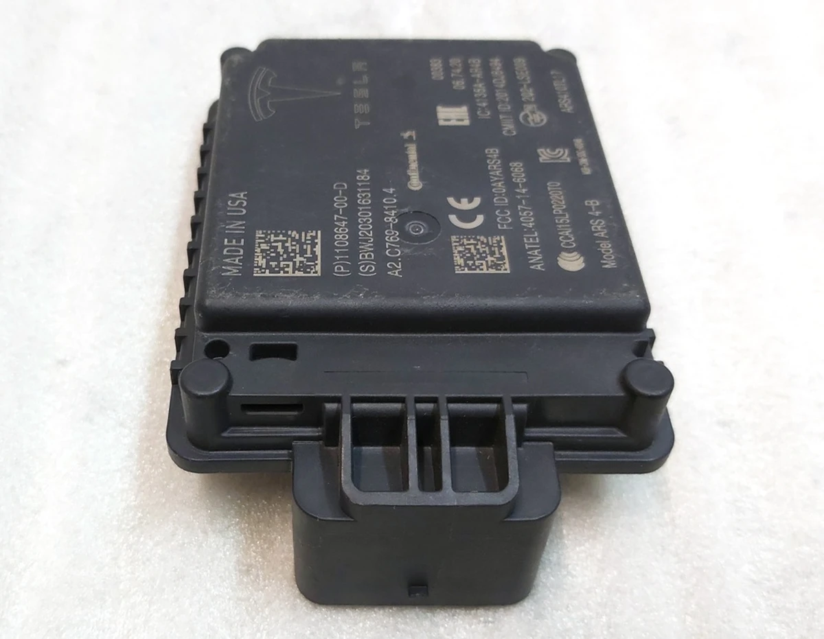 1 Радар автопілота (АП 2.5, 3.0, FSD) Tesla model S REST, model X, model 3, model Y 1108647-00-D