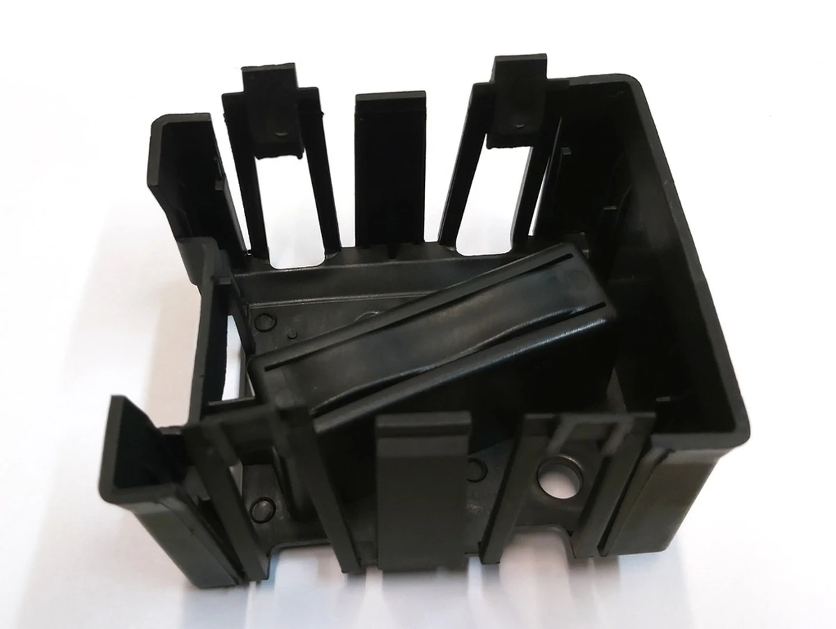 2 BRACKET, MODEL3 RADAR Y160 Tesla model 3 1108648-00-E