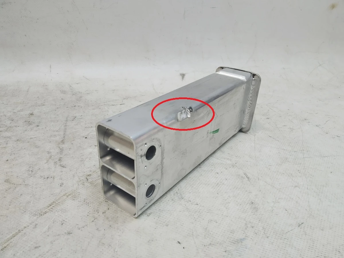 8 Стакан підрамника переднього (пошкоджений) Tesla model 3, model Y 1109193-00-C