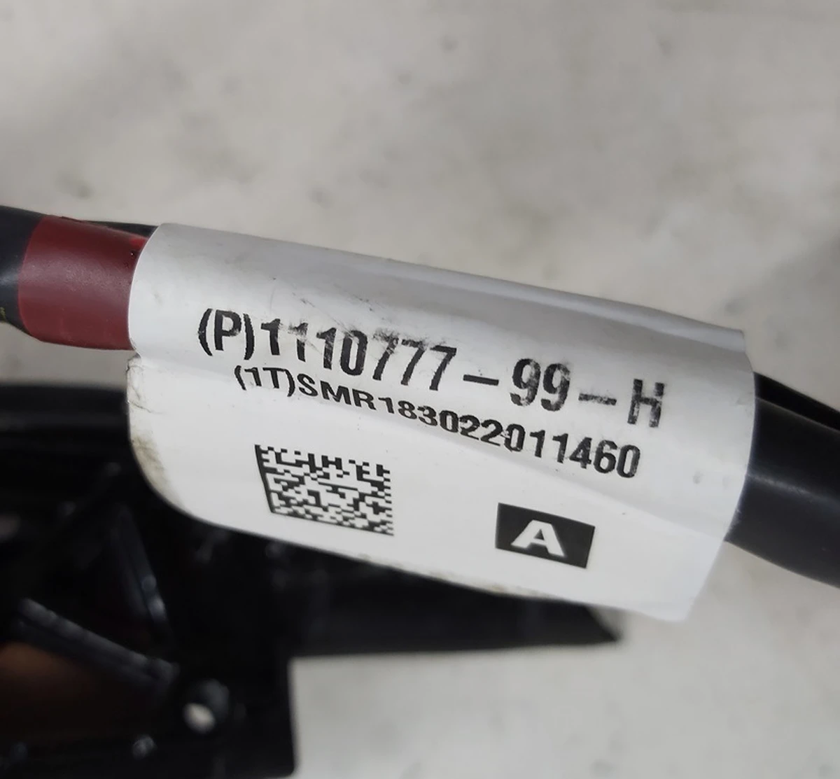 1 Дзеркало зовнішнє ліве PREMIUM (без дзеркального елемента та верхньої накладки) Tesla model 3 1110777-96-G