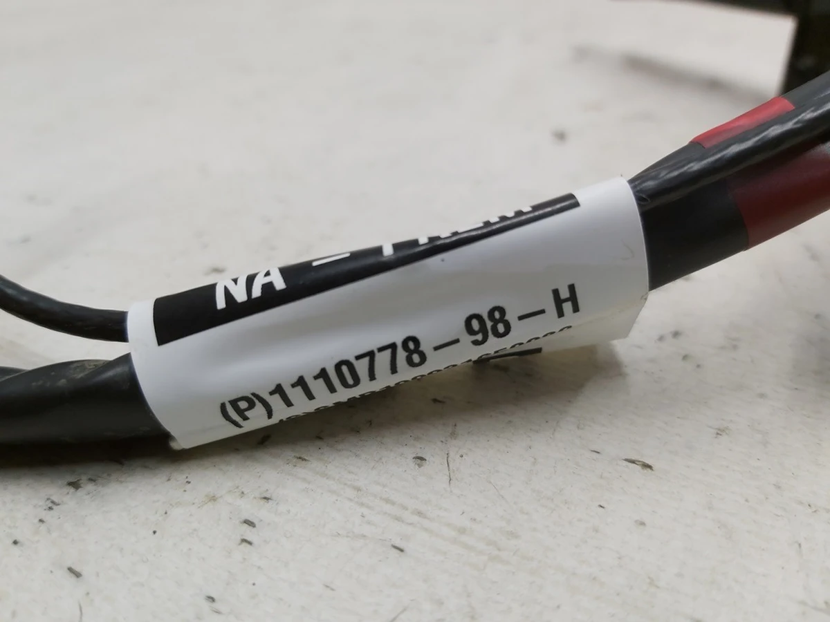 2 Дзеркало зовнішнє праве PREMIUM у зборі PPSW Tesla model 3 1110778-96-G